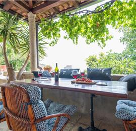 2 bedroom sea view apartment near Dubrovnik old town.